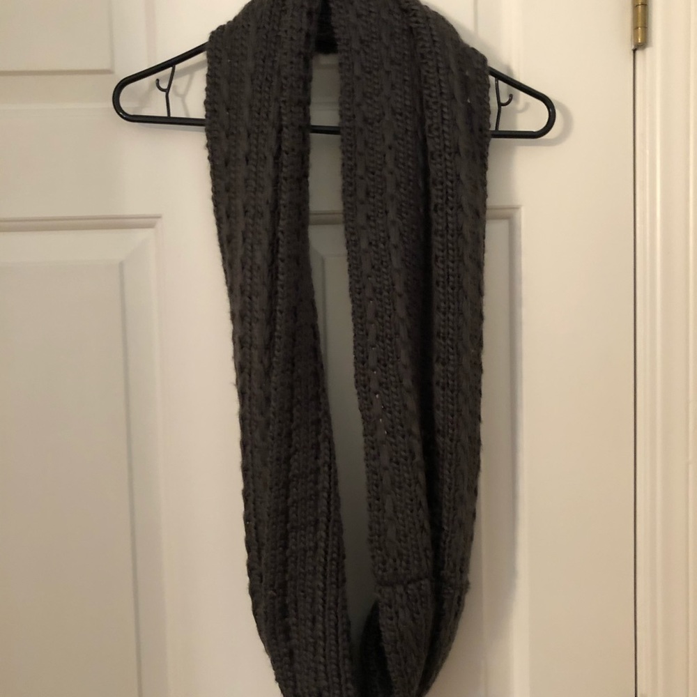 Infinity Scarf - Picture 2 of 2